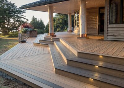 Deck Detail Plymouth AZEK. 2